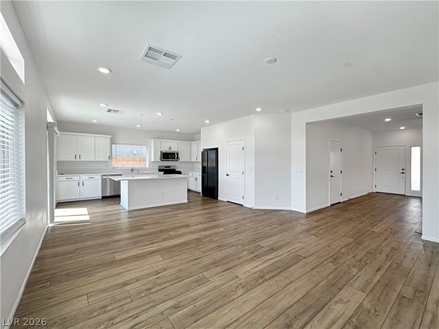 10280 Beckenham Hills Street, Las Vegas, NV 89141