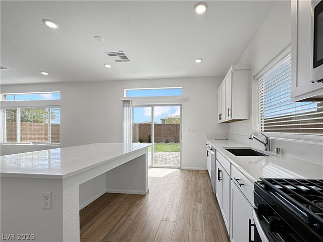 10280 Beckenham Hills Street, Las Vegas, NV 89141