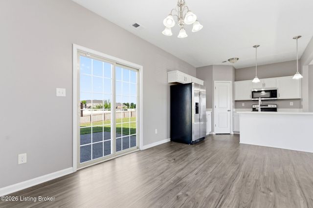 9901 Amarillo Ct, Louisville, KY 40291