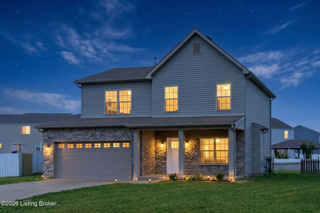 9901 Amarillo Ct, Louisville, KY 40291