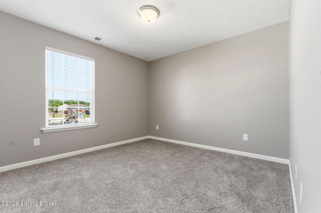 9901 Amarillo Ct, Louisville, KY 40291