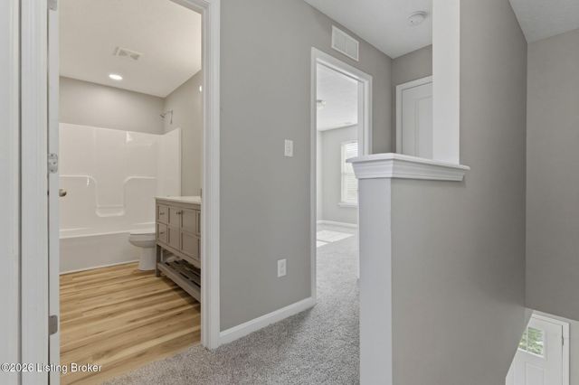 9901 Amarillo Ct, Louisville, KY 40291