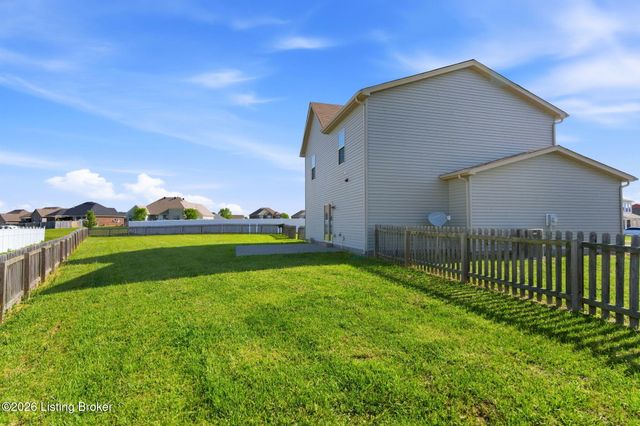 9901 Amarillo Ct, Louisville, KY 40291