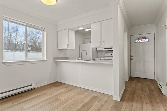 222 N Hutchinson Rd, Spokane Valley, WA 99212