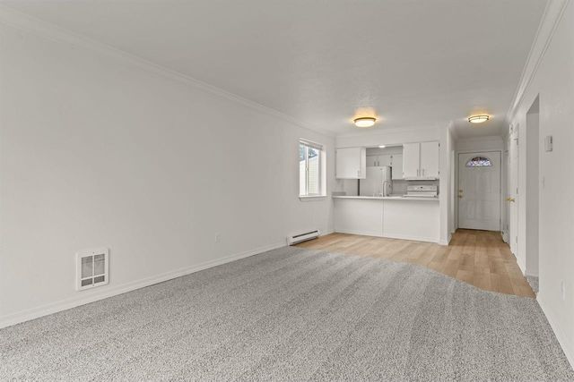 222 N Hutchinson Rd, Spokane Valley, WA 99212