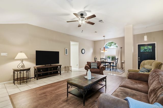 11223 Cedar Mtn, San Antonio, TX 78249