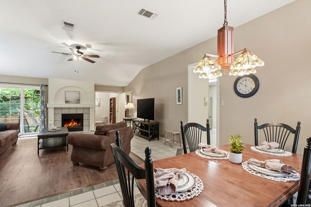 11223 Cedar Mtn, San Antonio, TX 78249