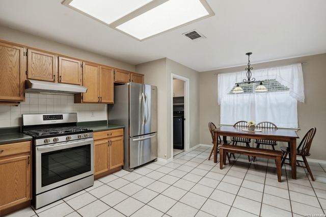 11223 Cedar Mtn, San Antonio, TX 78249