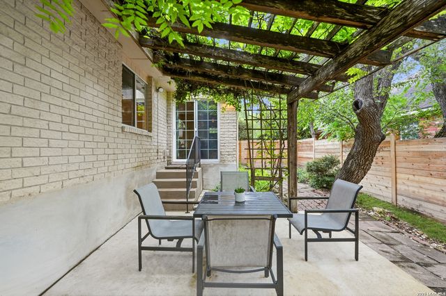 11223 Cedar Mtn, San Antonio, TX 78249