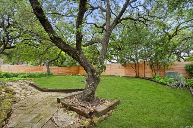 11223 Cedar Mtn, San Antonio, TX 78249