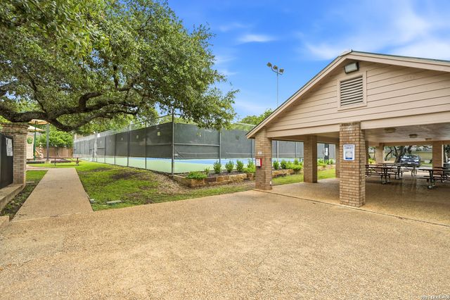 11223 Cedar Mtn, San Antonio, TX 78249