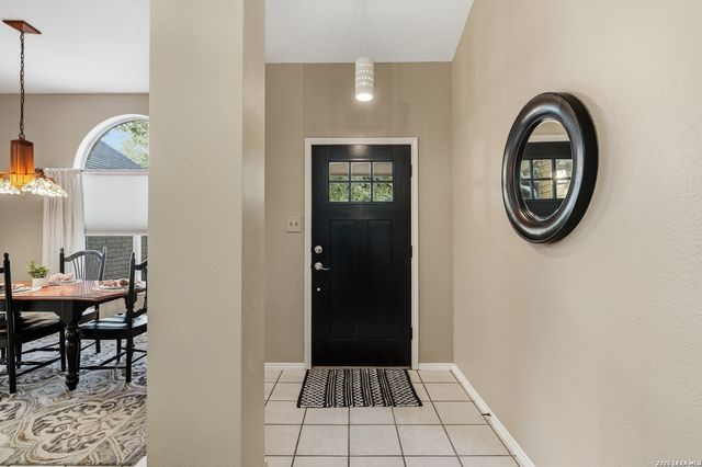11223 Cedar Mtn, San Antonio, TX 78249