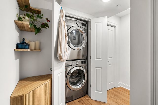 559 East 5th 1, Boston, MA 02127