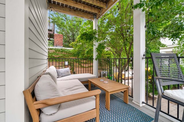 559 East 5th 1, Boston, MA 02127