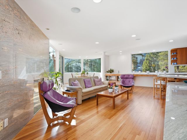 4708 Buckby Cross, Bloomfield Hills, MI 48302