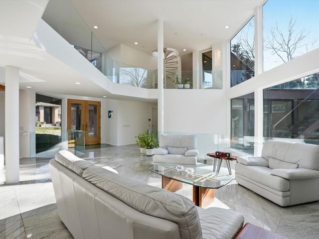 4708 Buckby Cross, Bloomfield Hills, MI 48302