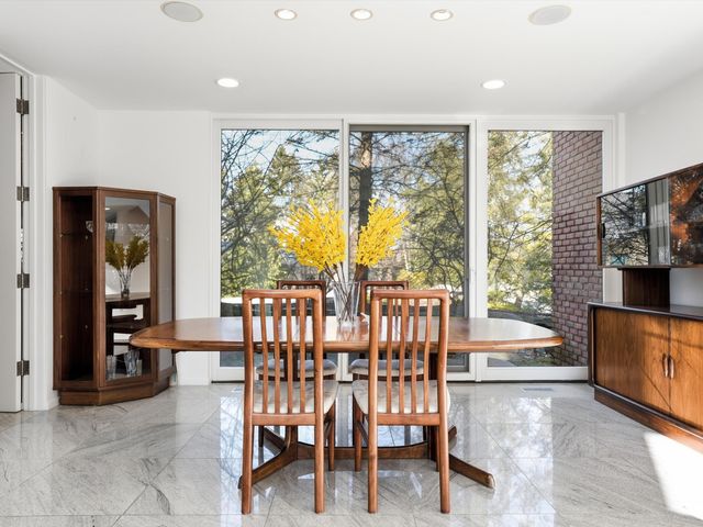 4708 Buckby Cross, Bloomfield Hills, MI 48302