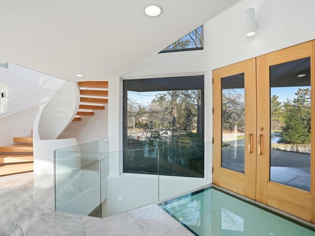 4708 Buckby Cross, Bloomfield Hills, MI 48302