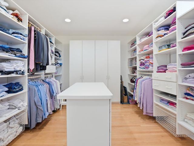 4708 Buckby Cross, Bloomfield Hills, MI 48302