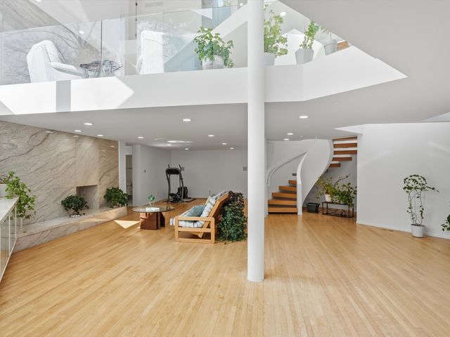 4708 Buckby Cross, Bloomfield Hills, MI 48302