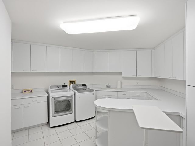 4708 Buckby Cross, Bloomfield Hills, MI 48302