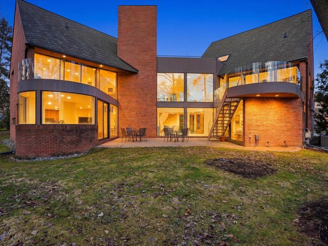 4708 Buckby Cross, Bloomfield Hills, MI 48302