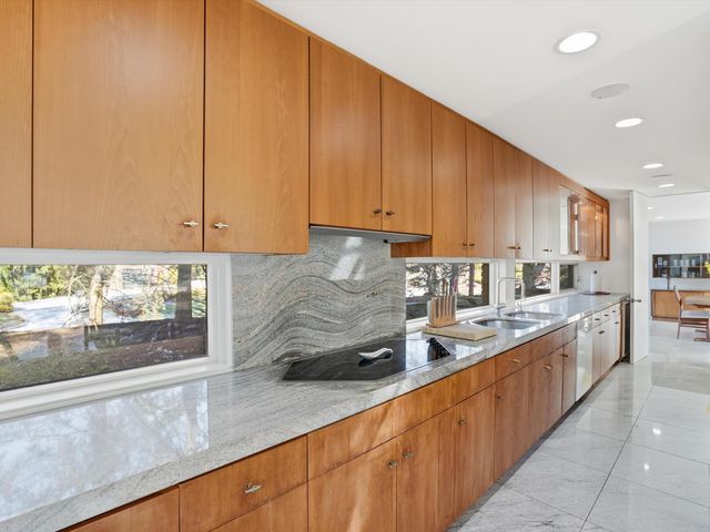 4708 Buckby Cross, Bloomfield Hills, MI 48302