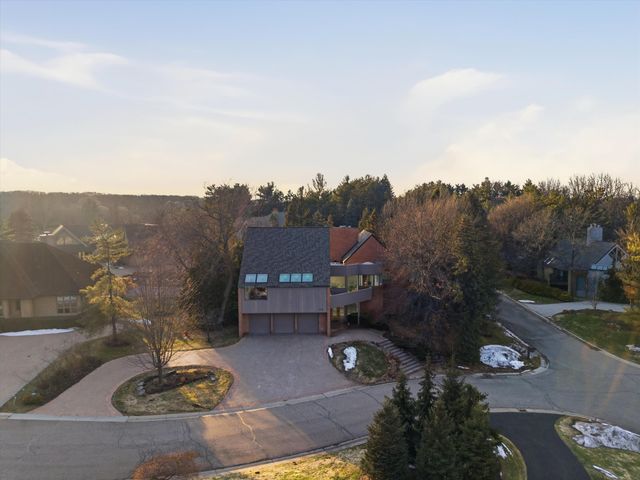 4708 Buckby Cross, Bloomfield Hills, MI 48302