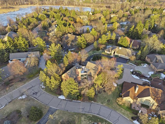 4708 Buckby Cross, Bloomfield Hills, MI 48302