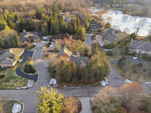 4708 Buckby Cross, Bloomfield Hills, MI 48302