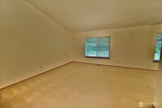 21710 NE 156th Street, Woodinville, WA 98077