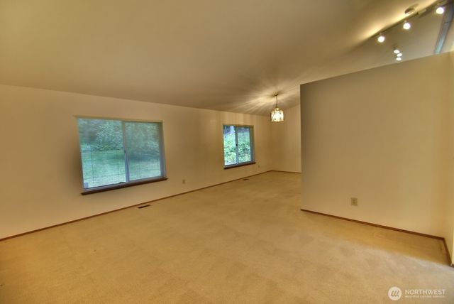 21710 NE 156th Street, Woodinville, WA 98077