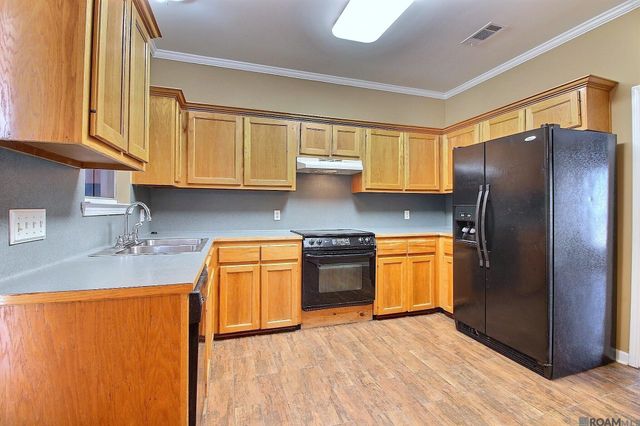 13348 Chase St, Gonzales, LA 70737