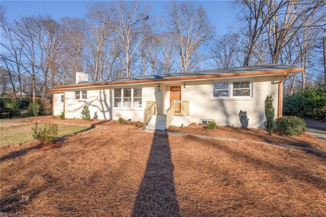 731 Quarterstaff Road, Winston-salem, NC 27104