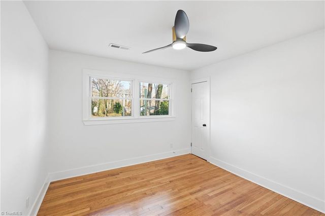 731 Quarterstaff Road, Winston-salem, NC 27104