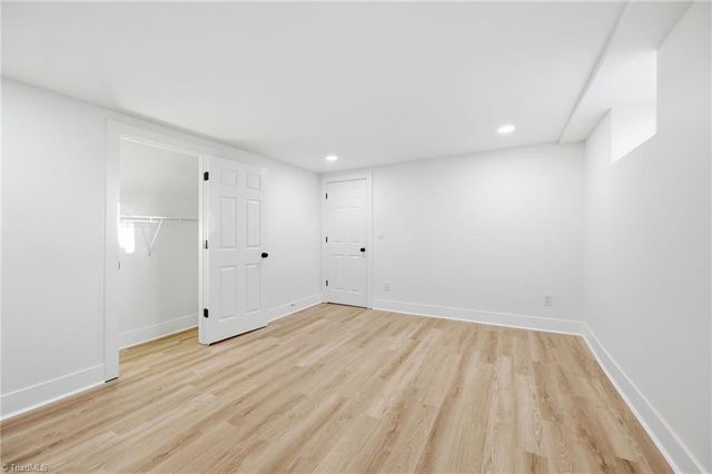 731 Quarterstaff Road, Winston-salem, NC 27104