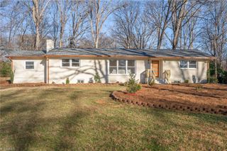 731 Quarterstaff Road, Winston-salem, NC 27104