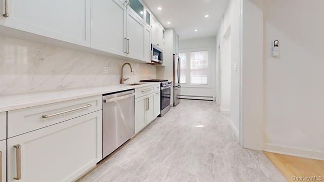 85-40 68th Avenue, Rego Park, NY 11374