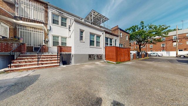 85-40 68th Avenue, Rego Park, NY 11374