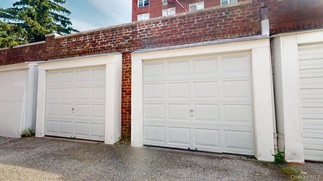 85-40 68th Avenue, Rego Park, NY 11374