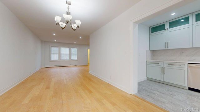 85-40 68th Avenue, Rego Park, NY 11374