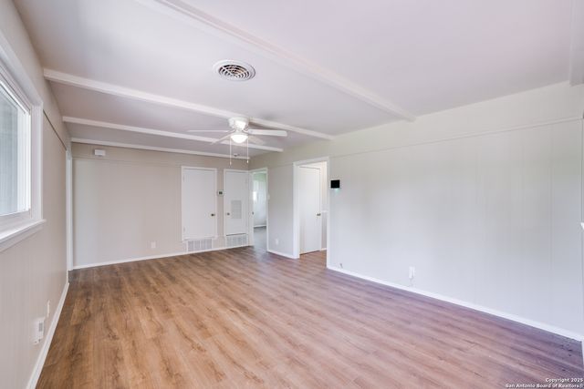 3323 Old Frg, San Antonio, TX 78230