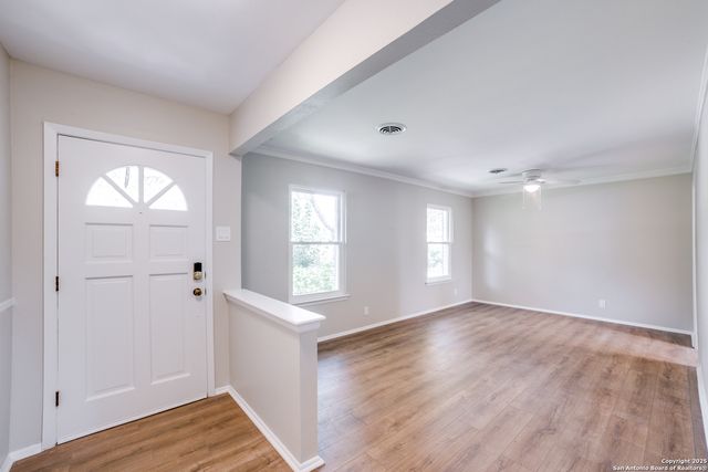 3323 Old Frg, San Antonio, TX 78230