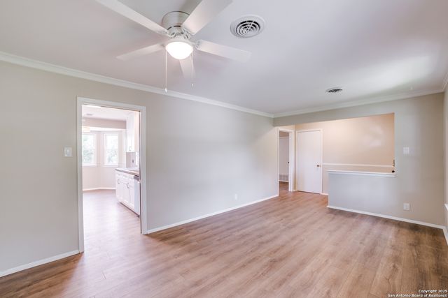 3323 Old Frg, San Antonio, TX 78230