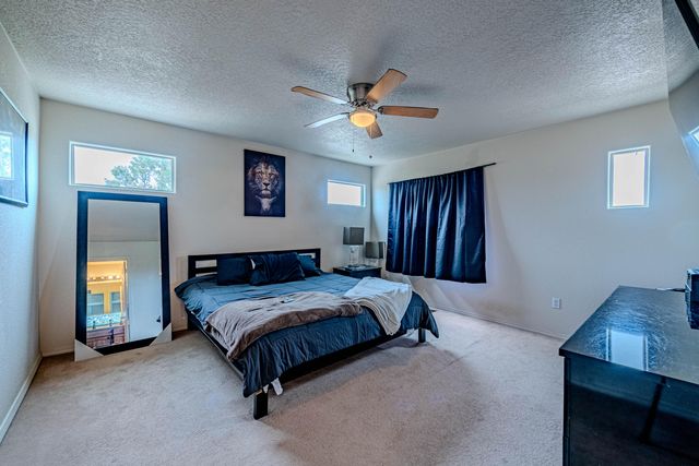 2435 Pelizzano Drive SE, Rio Rancho, NM 87124