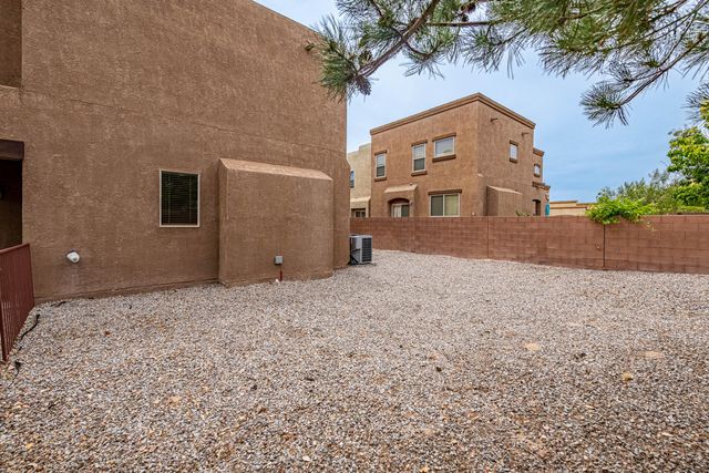 2435 Pelizzano Drive SE, Rio Rancho, NM 87124