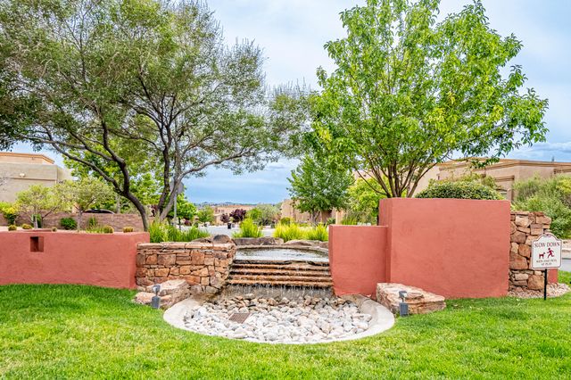2435 Pelizzano Drive SE, Rio Rancho, NM 87124