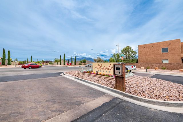 2435 Pelizzano Drive SE, Rio Rancho, NM 87124