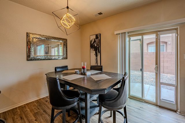 2435 Pelizzano Drive SE, Rio Rancho, NM 87124