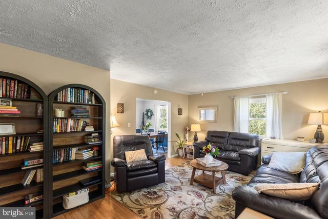 330 WARDENSVILLE GRADE, Winchester, VA 22602